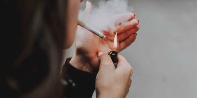 ¿Fumar puede empeorar el dolor de espalda?